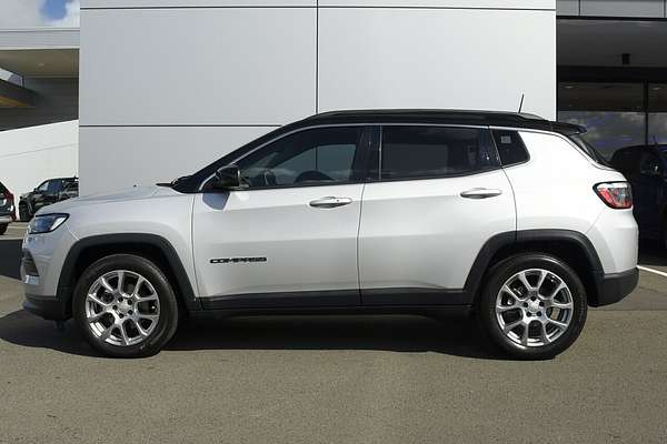 2021 Jeep Compass Launch Edition M6