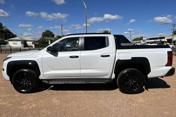 2025 Mitsubishi Triton GSR MV 4X4