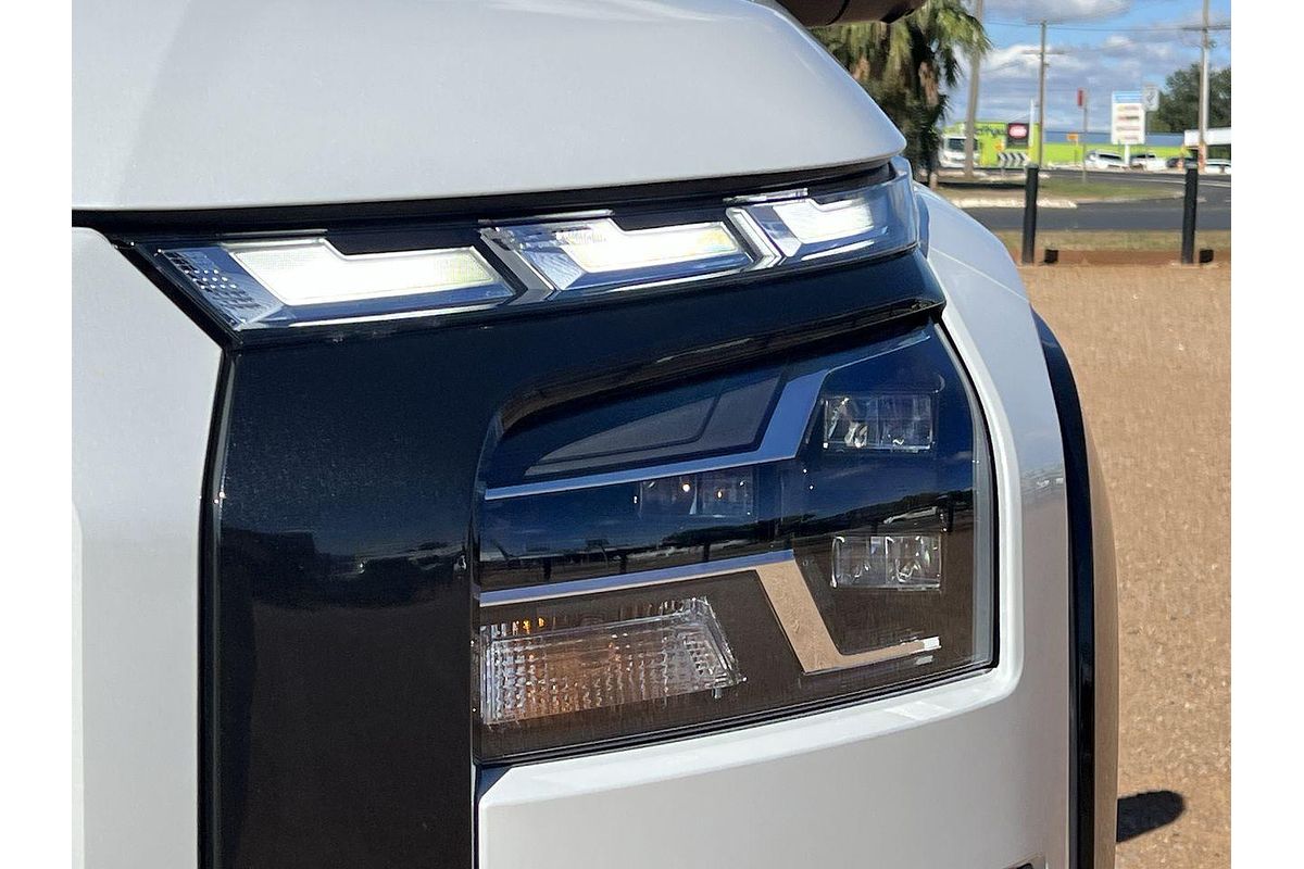 2025 Mitsubishi Triton GSR MV 4X4