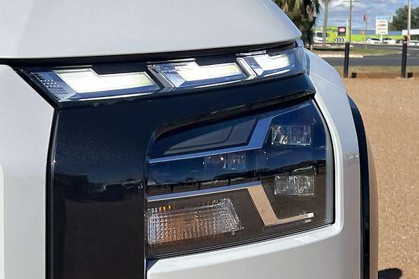 2025 Mitsubishi Triton GSR MV 4X4