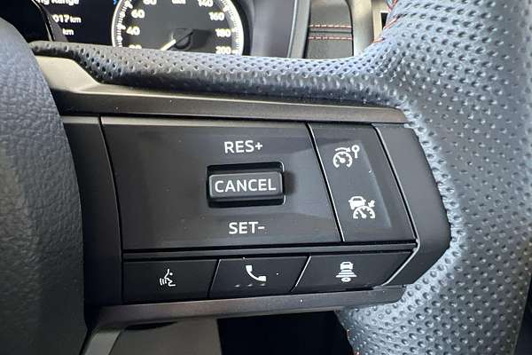 2025 Mitsubishi Triton GSR MV 4X4