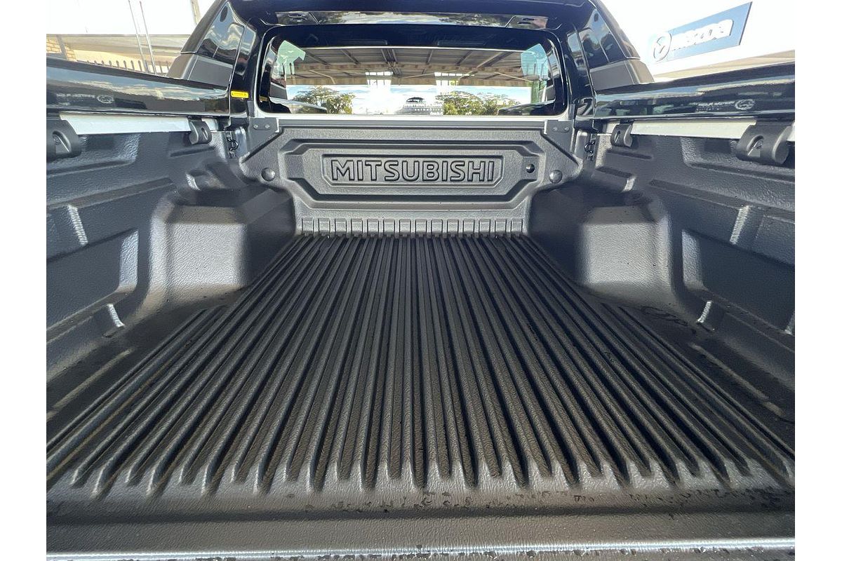 2025 Mitsubishi Triton GSR MV 4X4