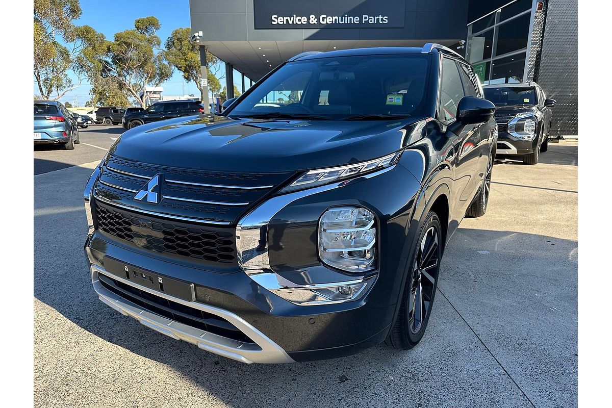 2024 Mitsubishi Outlander Exceed Tourer ZM