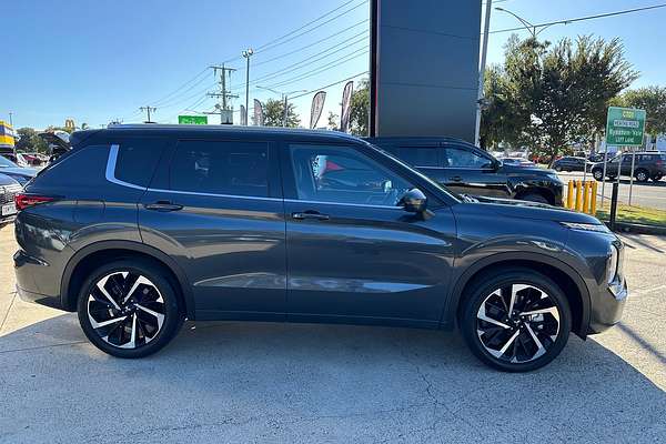 2024 Mitsubishi Outlander Exceed Tourer ZM