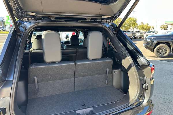 2024 Mitsubishi Outlander Exceed Tourer ZM