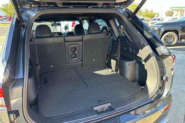 2024 Mitsubishi Outlander Exceed Tourer ZM