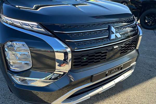 2024 Mitsubishi Outlander Exceed Tourer ZM