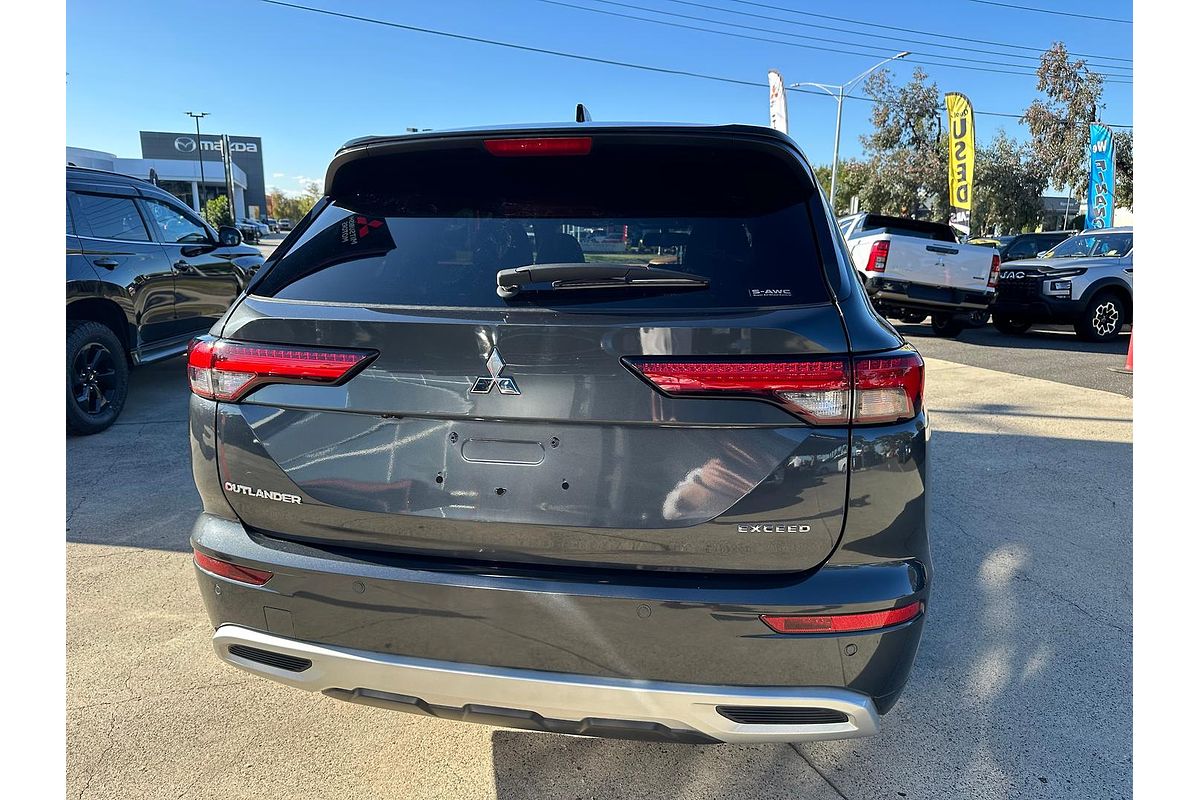 2024 Mitsubishi Outlander Exceed Tourer ZM