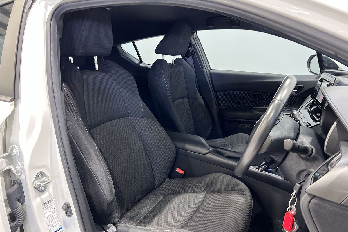 2019 Toyota C-HR NGX50R