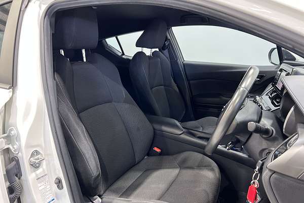 2019 Toyota C-HR NGX50R