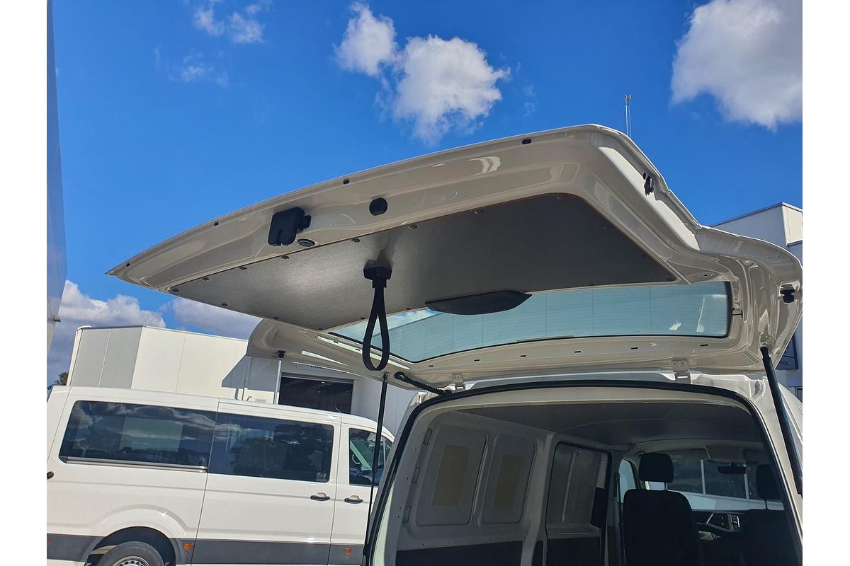 2024 Volkswagen Transporter TDI450 T6.1 SWB