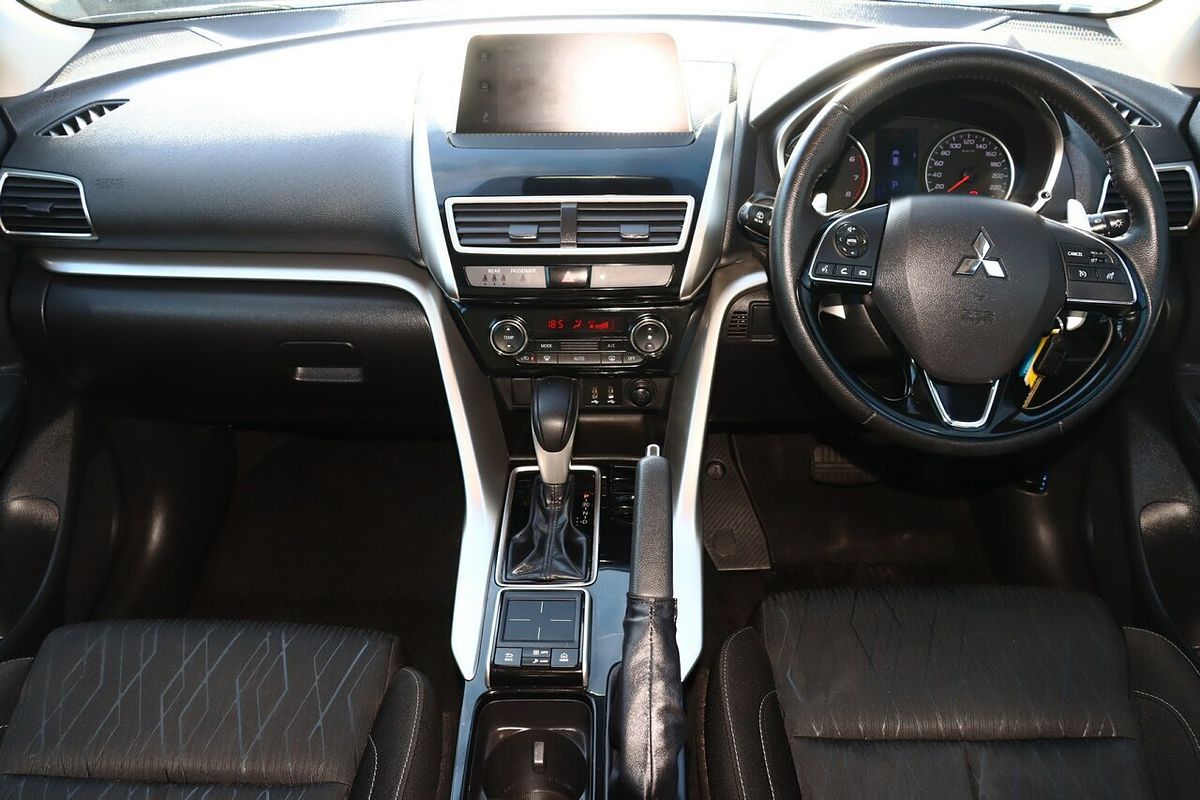 2018 Mitsubishi Eclipse Cross LS YA