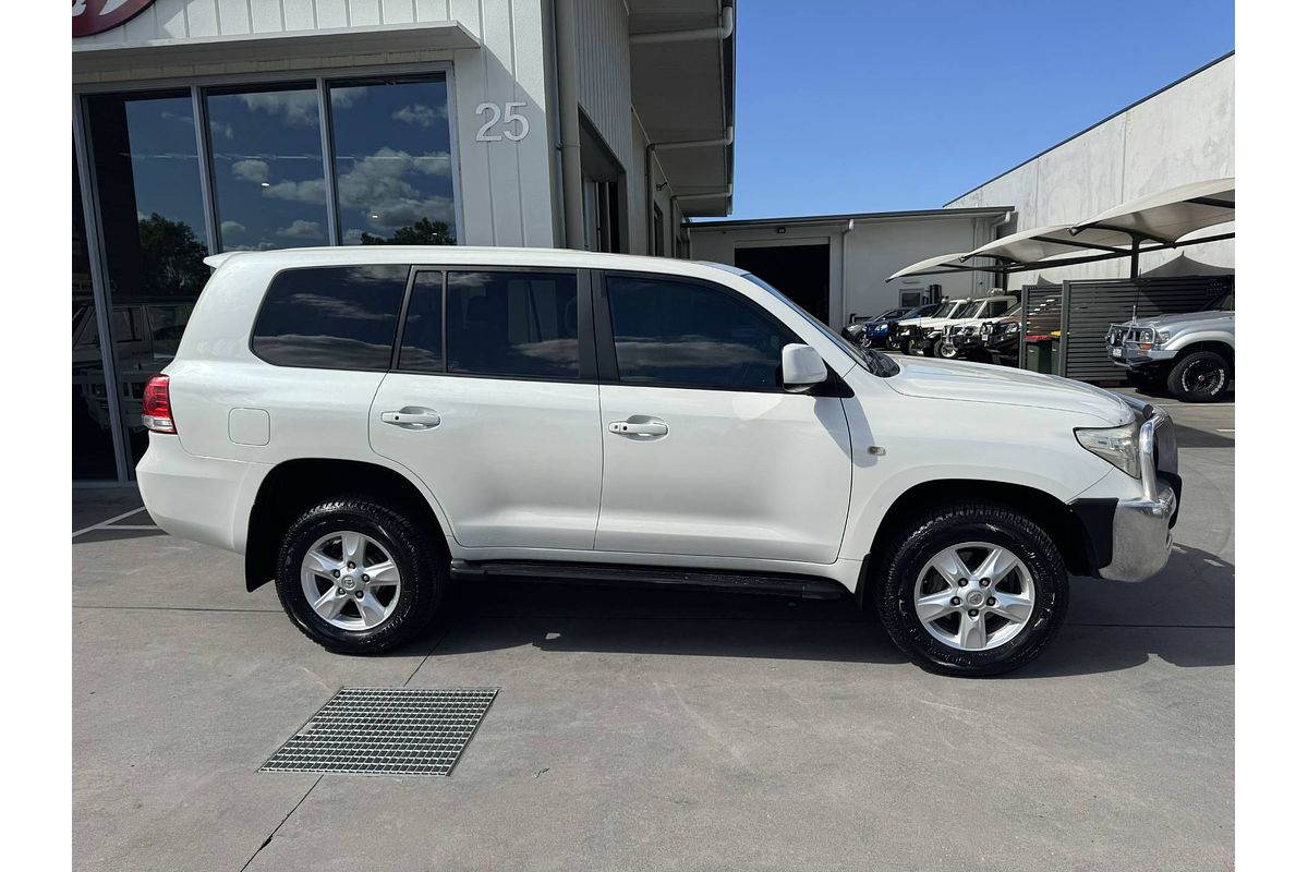 2009 Toyota Landcruiser Sahara VDJ200R