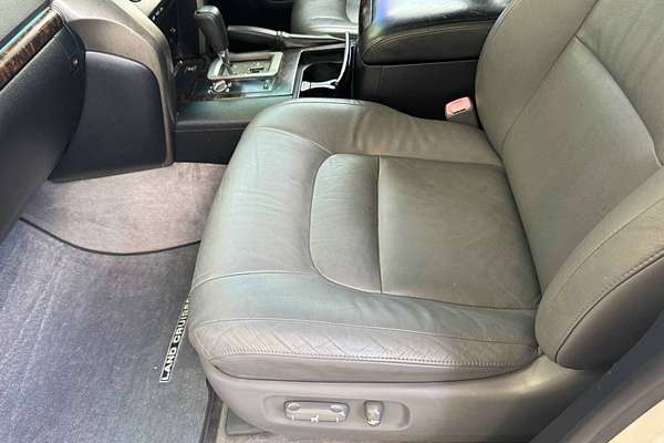 2009 Toyota Landcruiser Sahara VDJ200R