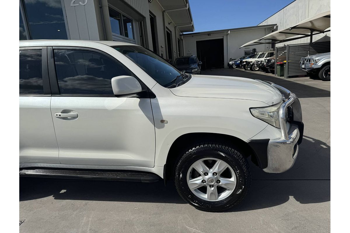 2009 Toyota Landcruiser Sahara VDJ200R