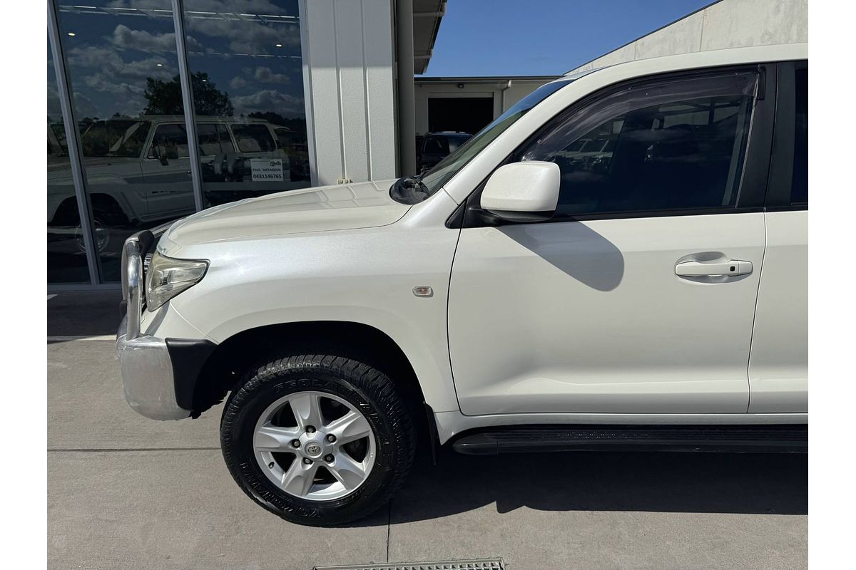 2009 Toyota Landcruiser Sahara VDJ200R