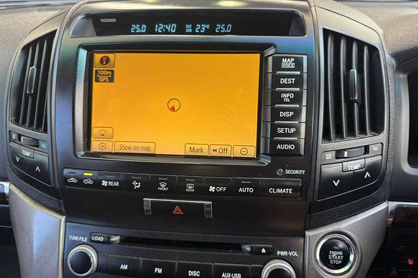 2009 Toyota Landcruiser Sahara VDJ200R