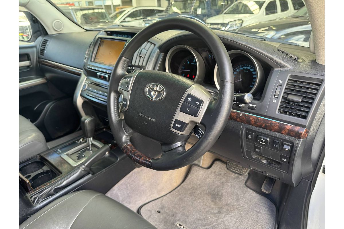 2009 Toyota Landcruiser Sahara VDJ200R