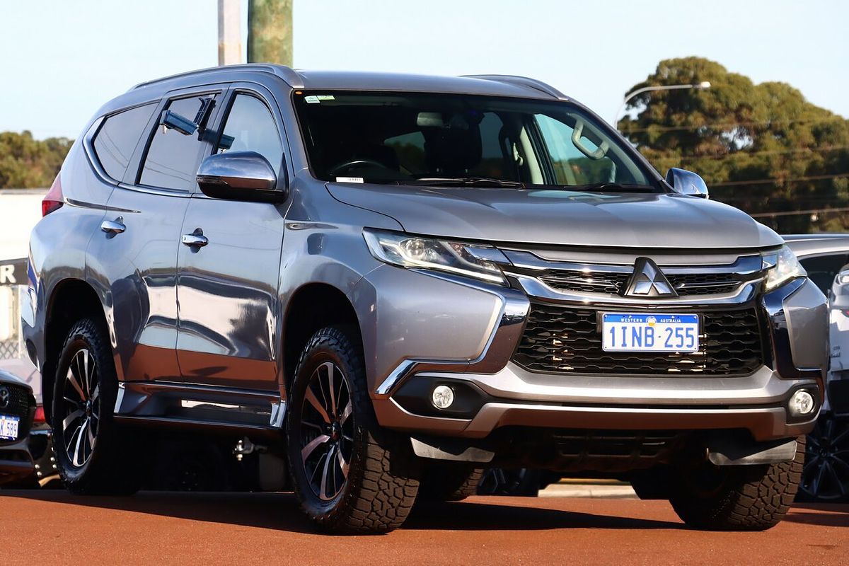 2016 Mitsubishi Pajero Sport GLS QE