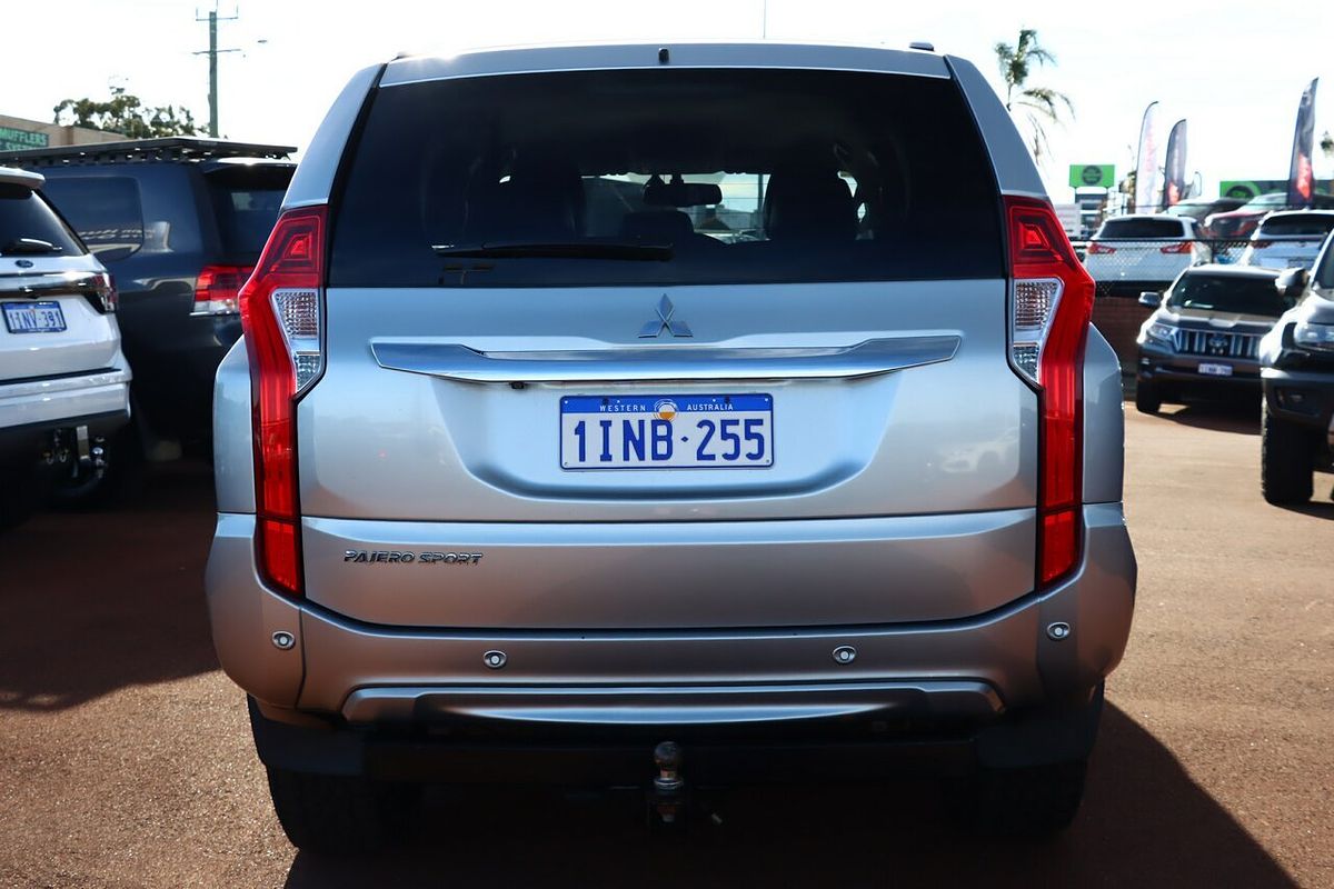 2016 Mitsubishi Pajero Sport GLS QE