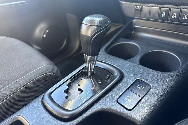 2018 Toyota Hilux SR GUN126R 4X4