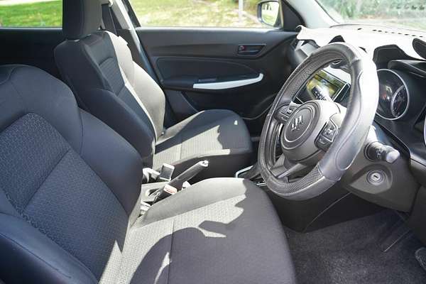 2017 Suzuki Swift GL Navigator AL