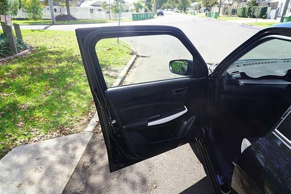 2017 Suzuki Swift GL Navigator AL