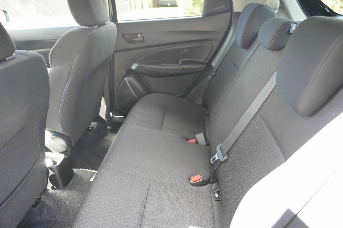 2017 Suzuki Swift GL Navigator AL