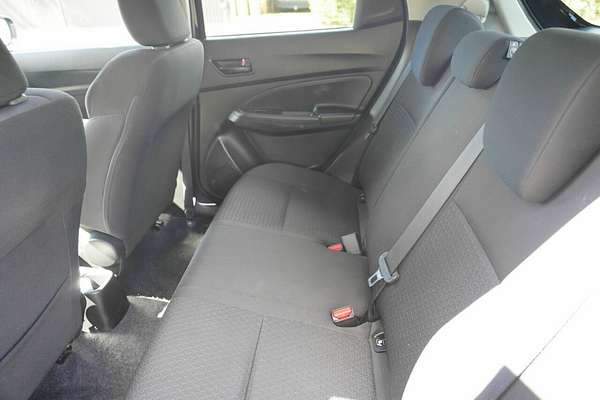 2017 Suzuki Swift GL Navigator AL
