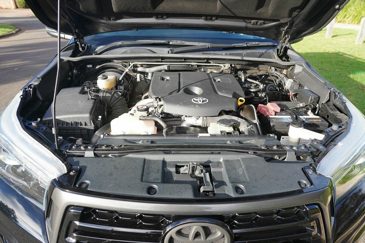 2018 Toyota Hilux Rogue (4x4) GUN126R 4X4