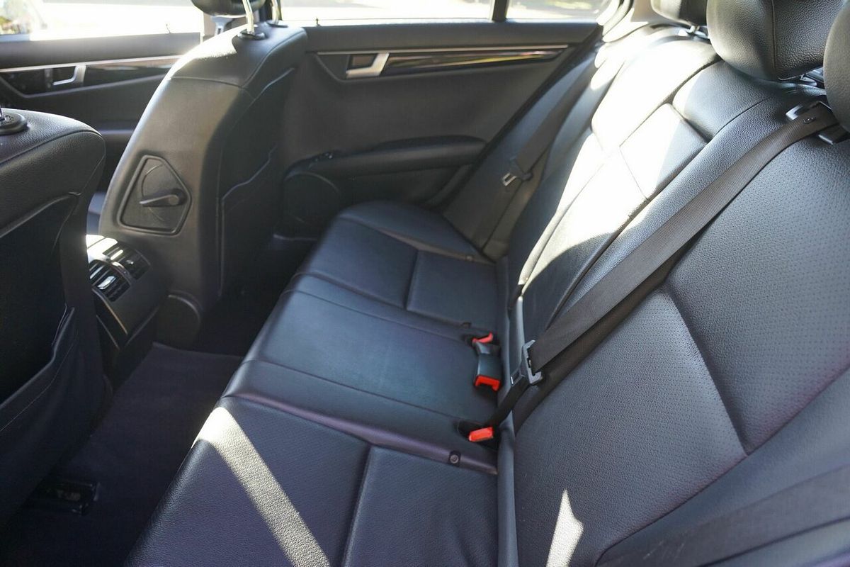 2012 Mercedes-Benz C200 BE W204 MY12