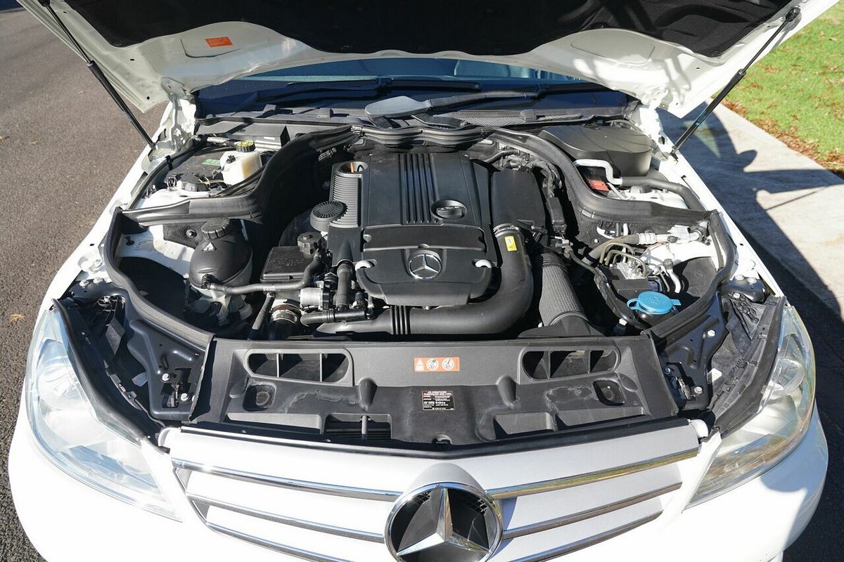 2012 Mercedes-Benz C200 BE W204 MY12