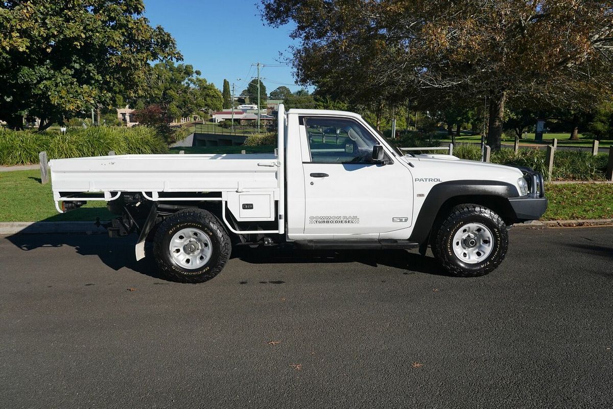 2012 Nissan Patrol ST (4x4) MY11 Upgrade