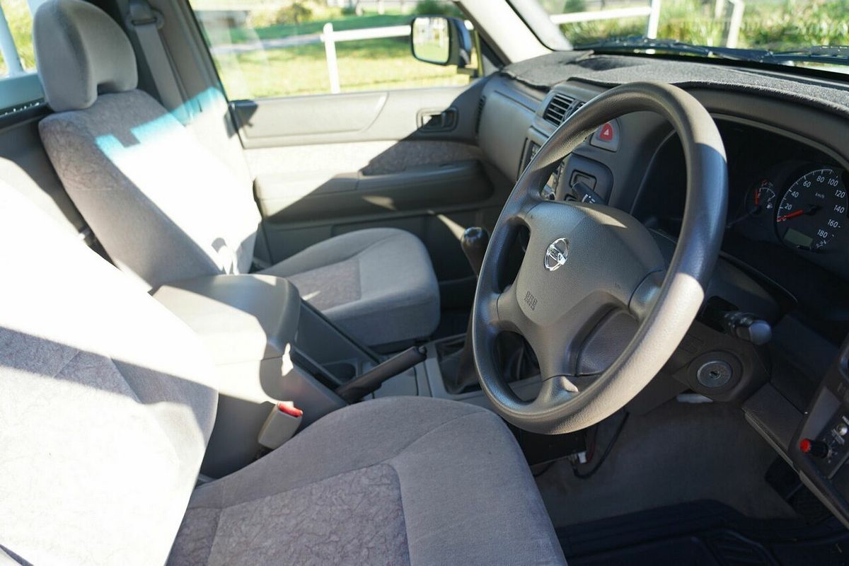 2012 Nissan Patrol ST (4x4) MY11 Upgrade