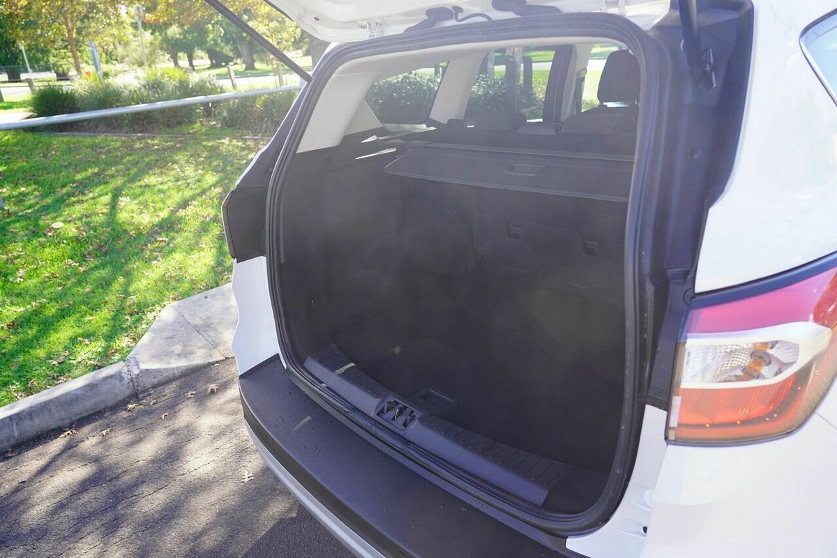 2019 Ford Escape Trend (FWD) ZG MY19.25