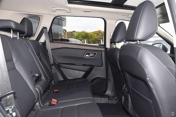 2024 Nissan X-TRAIL Ti e-POWER T33