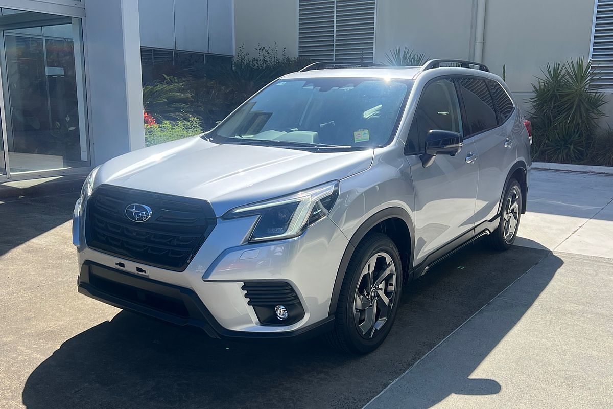 2024 Subaru Forester STI Sport S5
