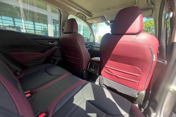 2024 Subaru Forester STI Sport S5