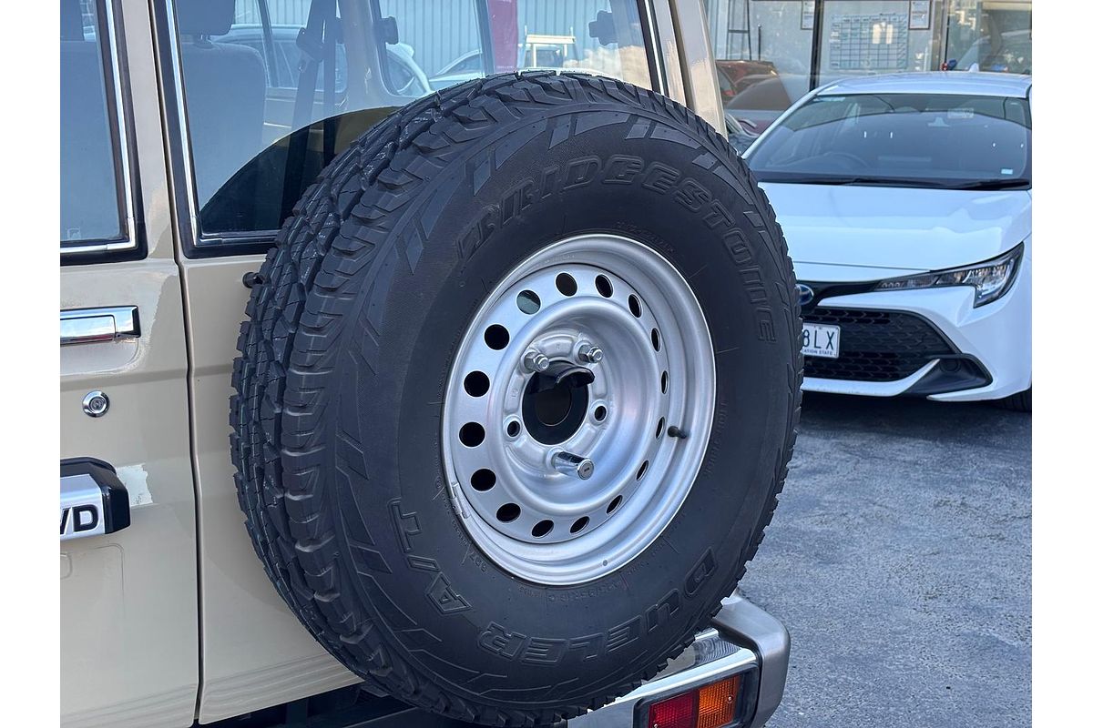 2023 Toyota Landcruiser GXL Troopcarrier VDJ78R