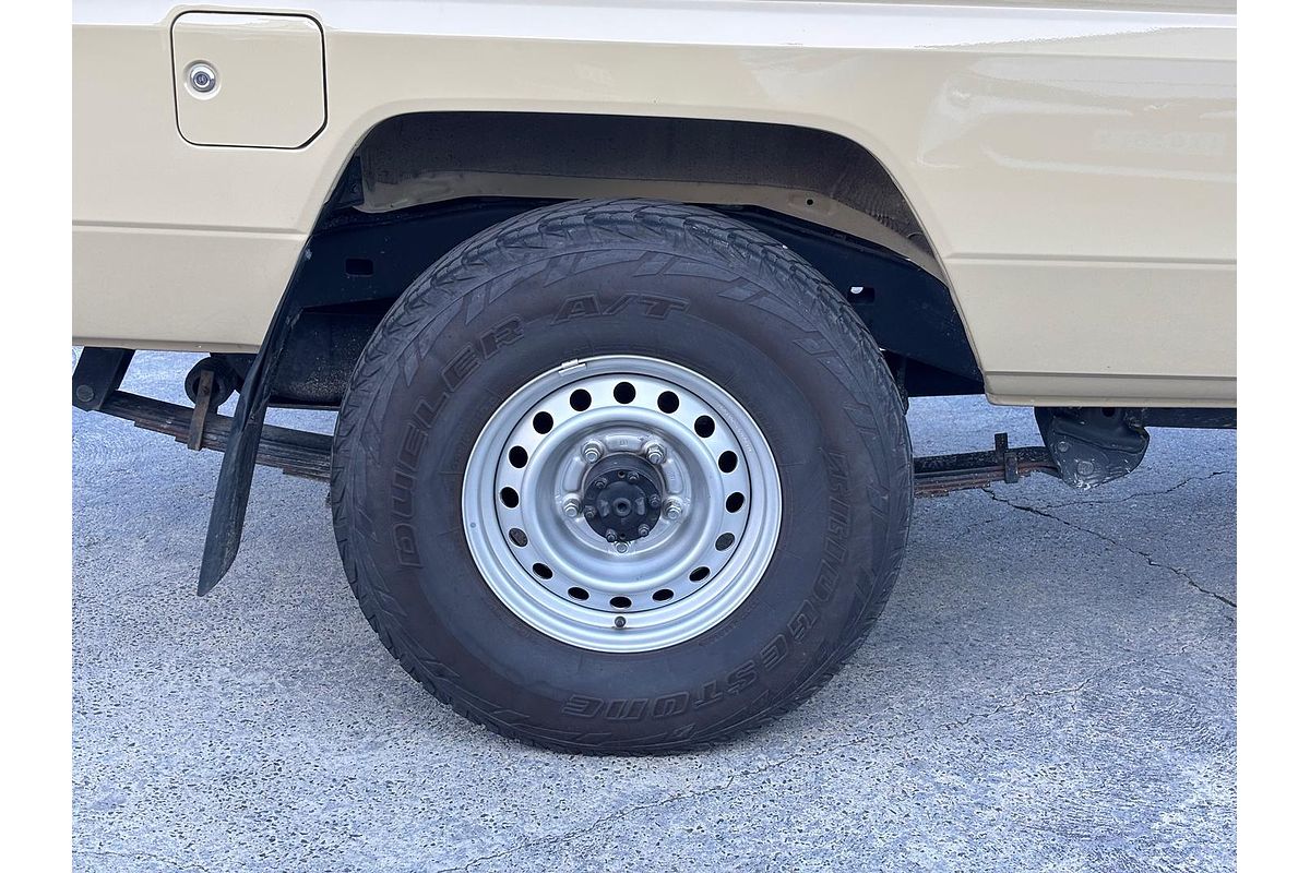 2023 Toyota Landcruiser GXL Troopcarrier VDJ78R