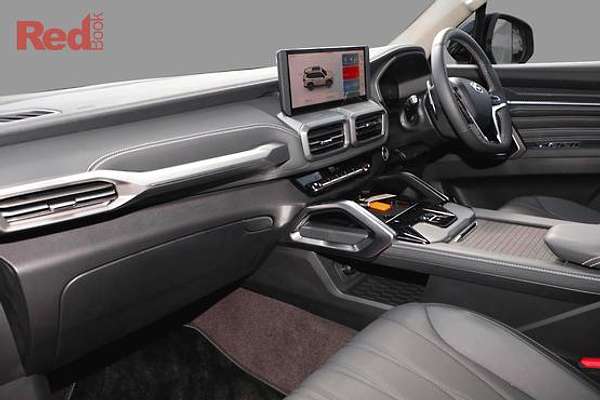 2025 LDV D90 Executive SV9A