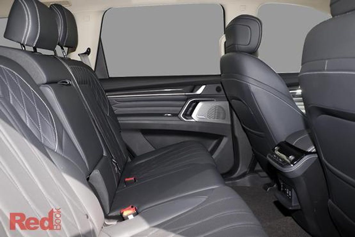 2025 LDV D90 Executive SV9A