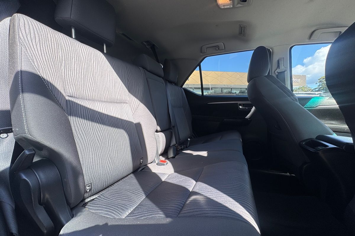 2023 Toyota Fortuner GXL GUN156R