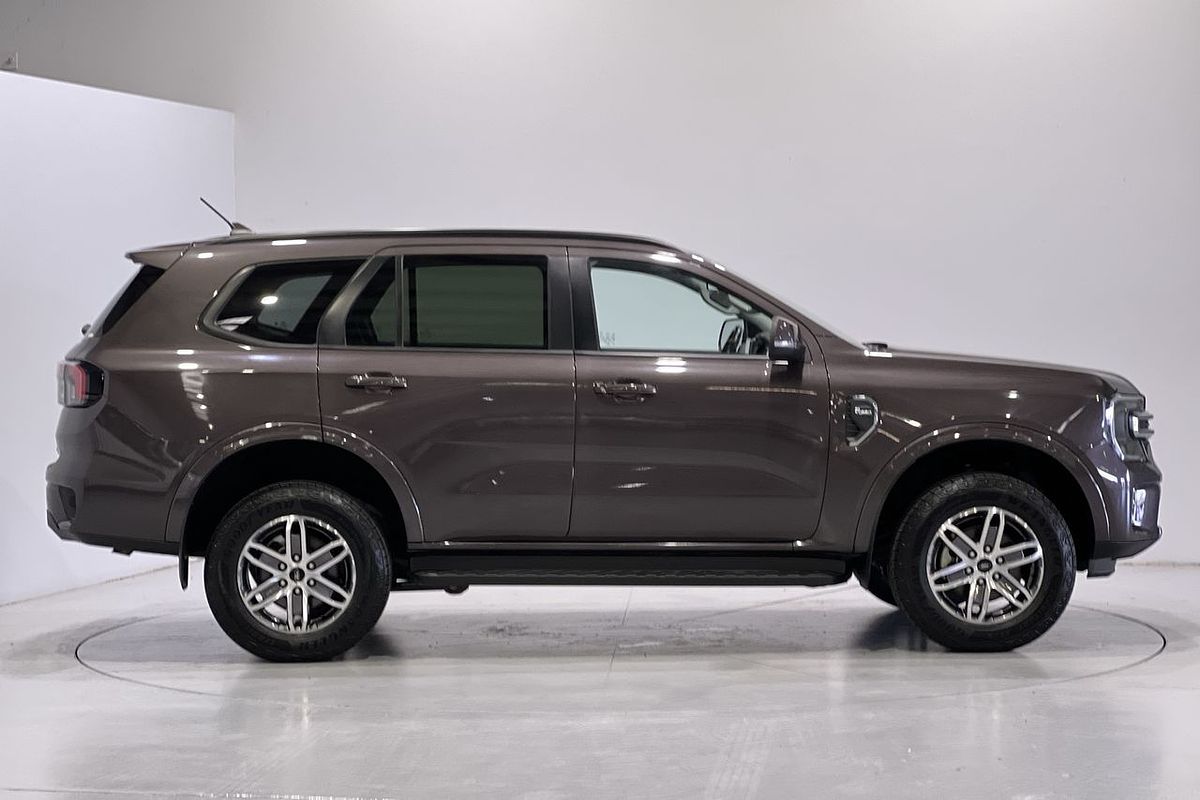 2023 Ford Everest Trend