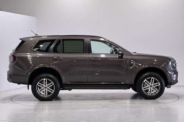 2023 Ford Everest Trend