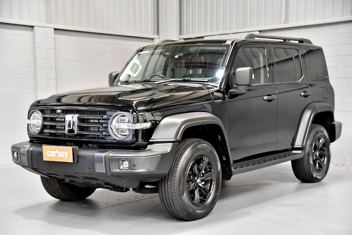 2024 GWM Tank 300 Lux P01
