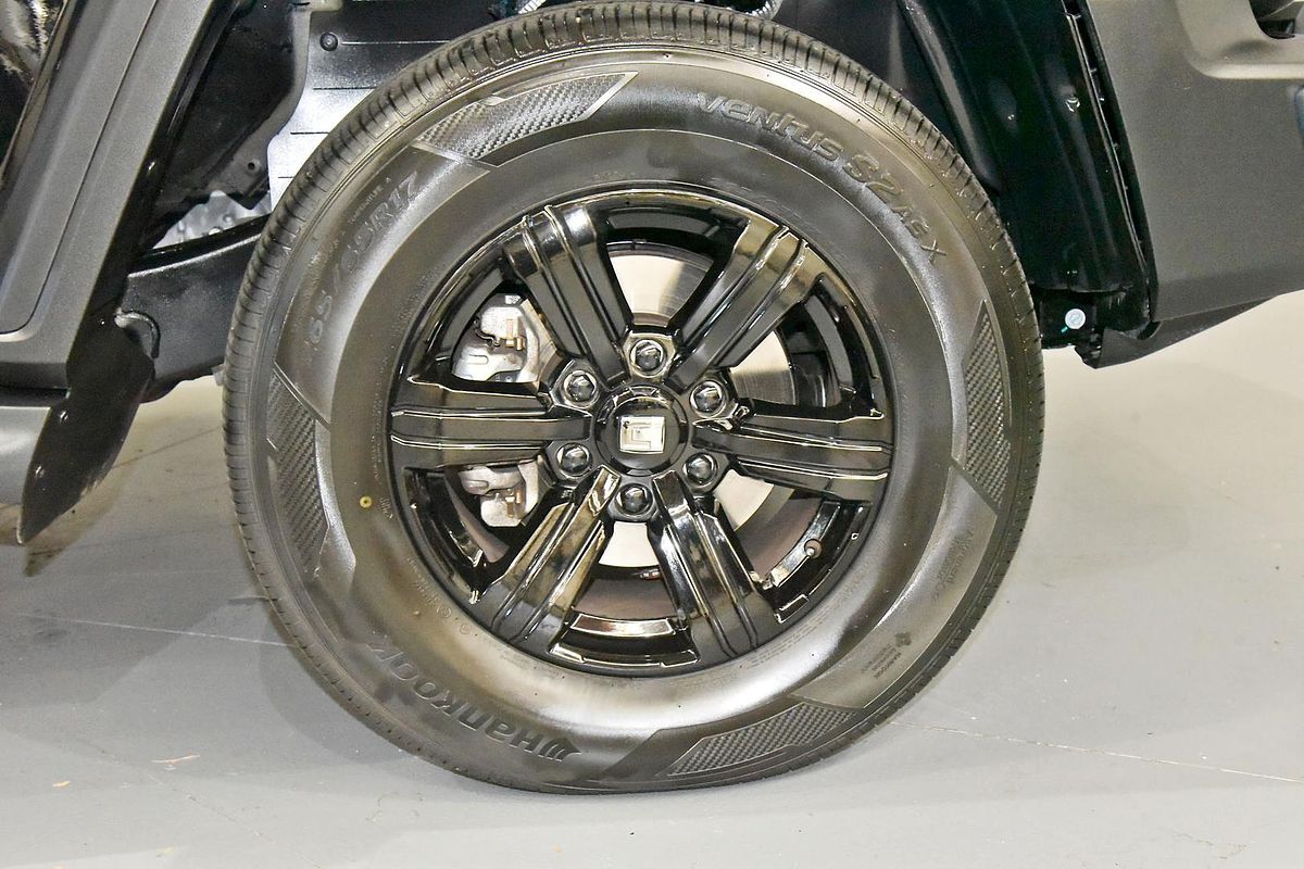 2024 GWM Tank 300 Lux P01