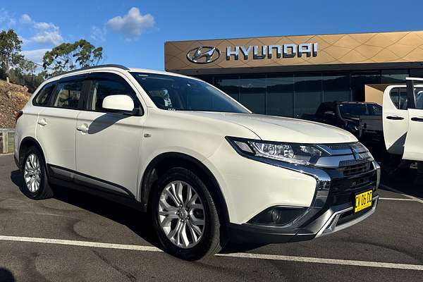 2019 Mitsubishi Outlander ES ADAS ZL