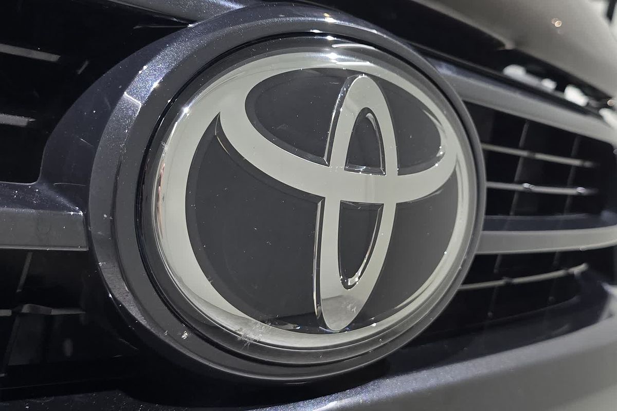 2023 Toyota Hilux SR5 GUN126R 4X4