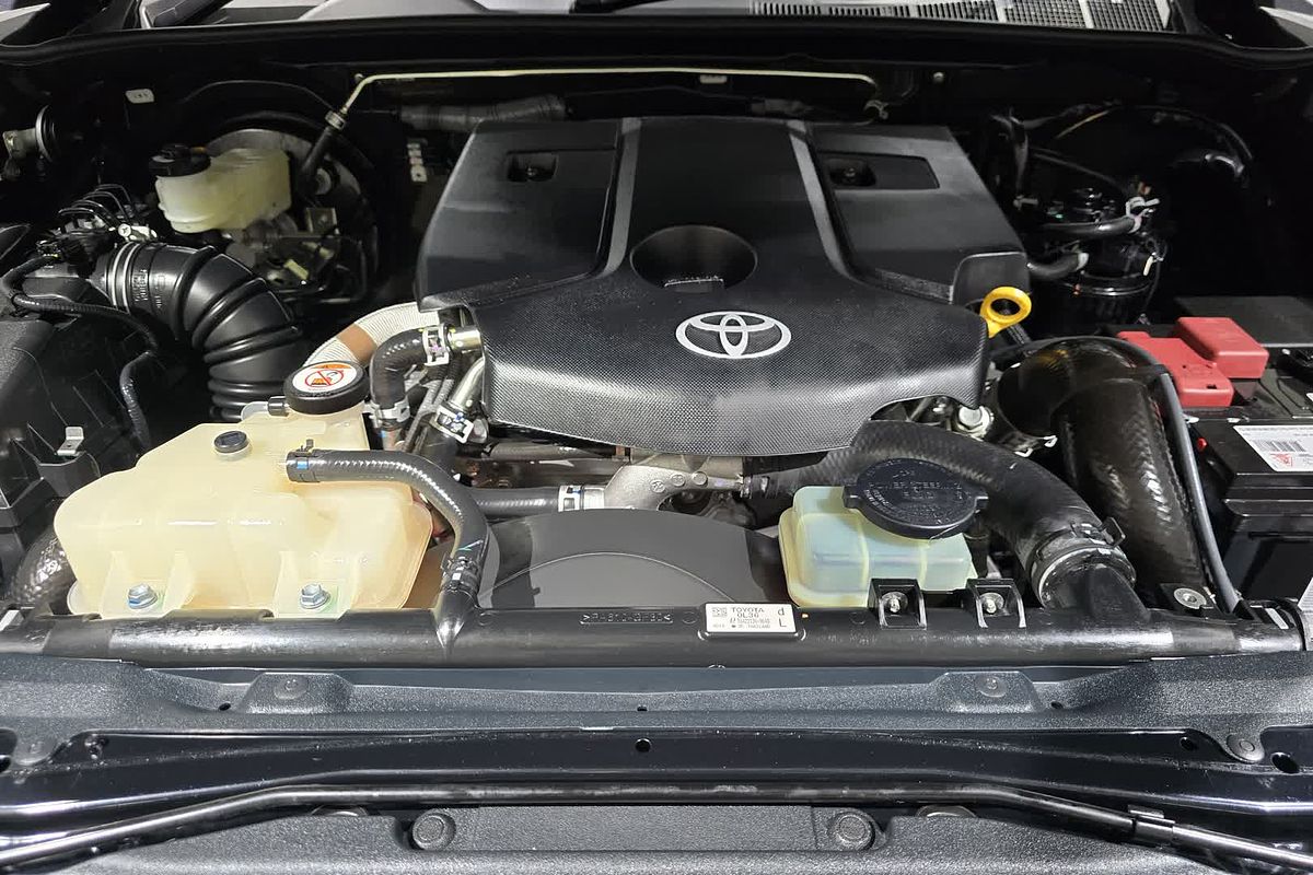 2023 Toyota Hilux SR5 GUN126R 4X4